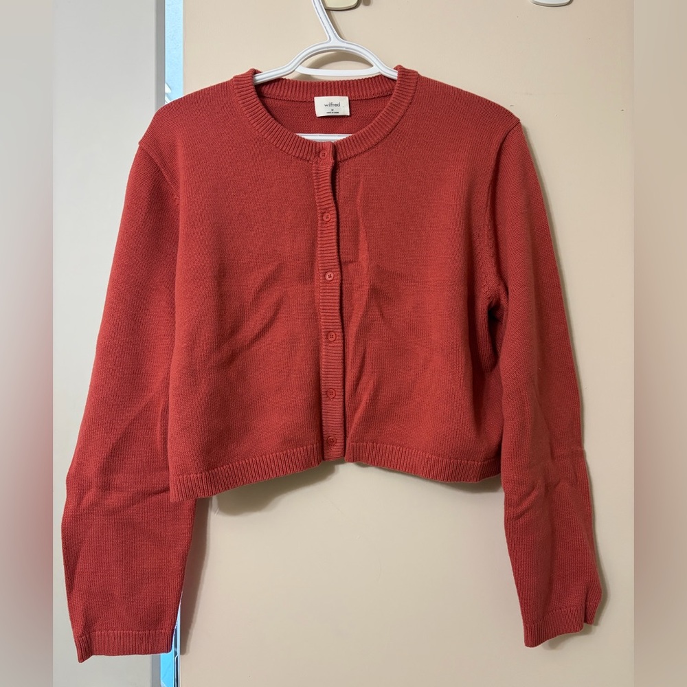 Wilfred cropped button-front cardigan in rust red